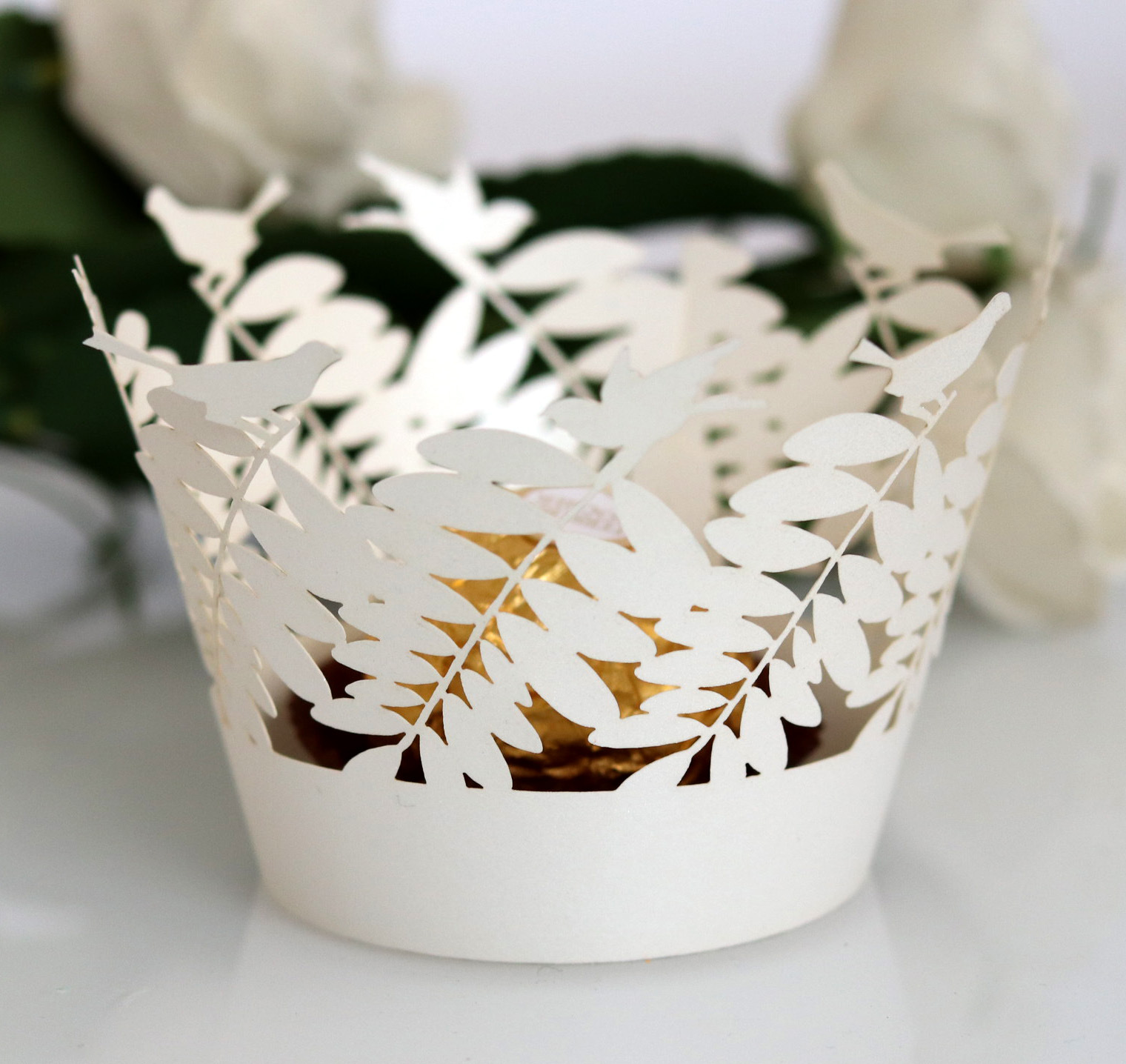 树叶爱情小鸟 节日庆典装饰纸杯 蛋糕纸围边 激光镂空花边 批发