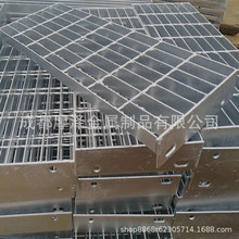 格栅板厂家供应多样式镀锌钢格板重型插接钢格板浸锌平台踏步板