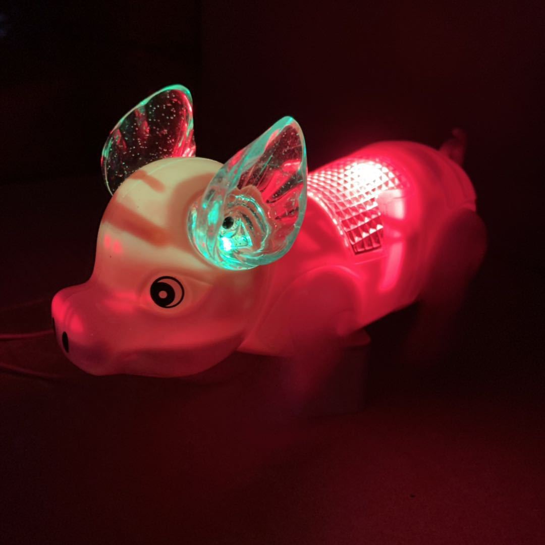 荧光棒,粒子灯,笑脸荧棒,飞碟,飞箭,闪光手表,项链,刀剑等产品专业