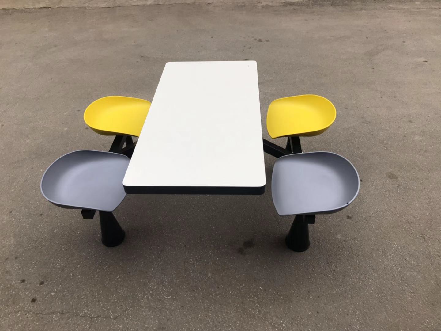 时尚餐桌椅连体食堂四连体餐桌椅厂家四人连体餐桌塑料连体餐桌椅