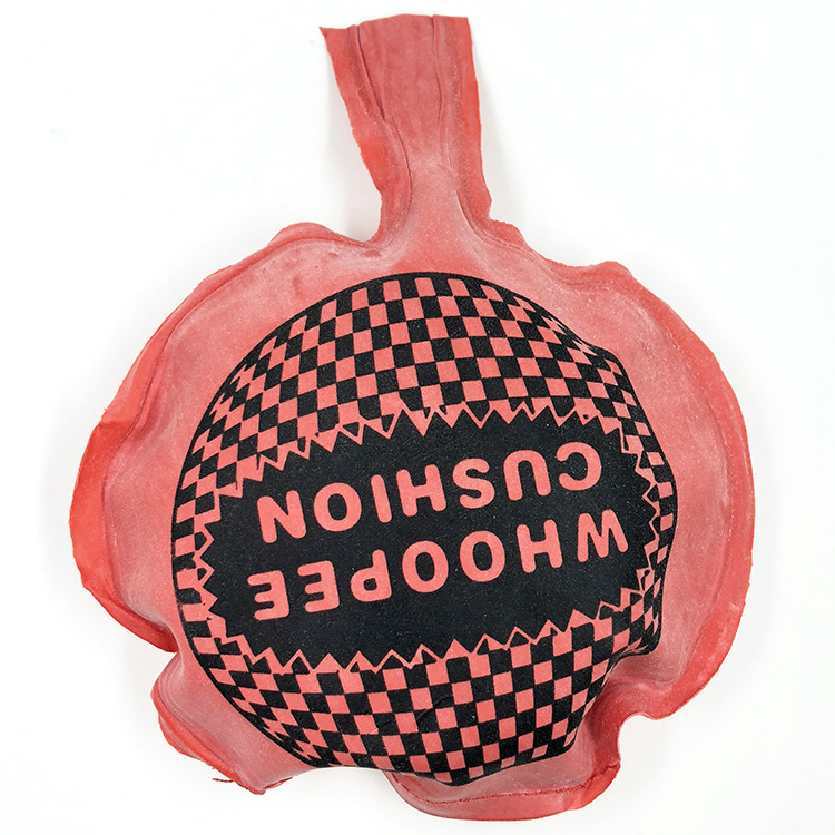 愚人节道具 10厘米橡胶整蛊放屁包 创意恶搞整人响屁垫玩具