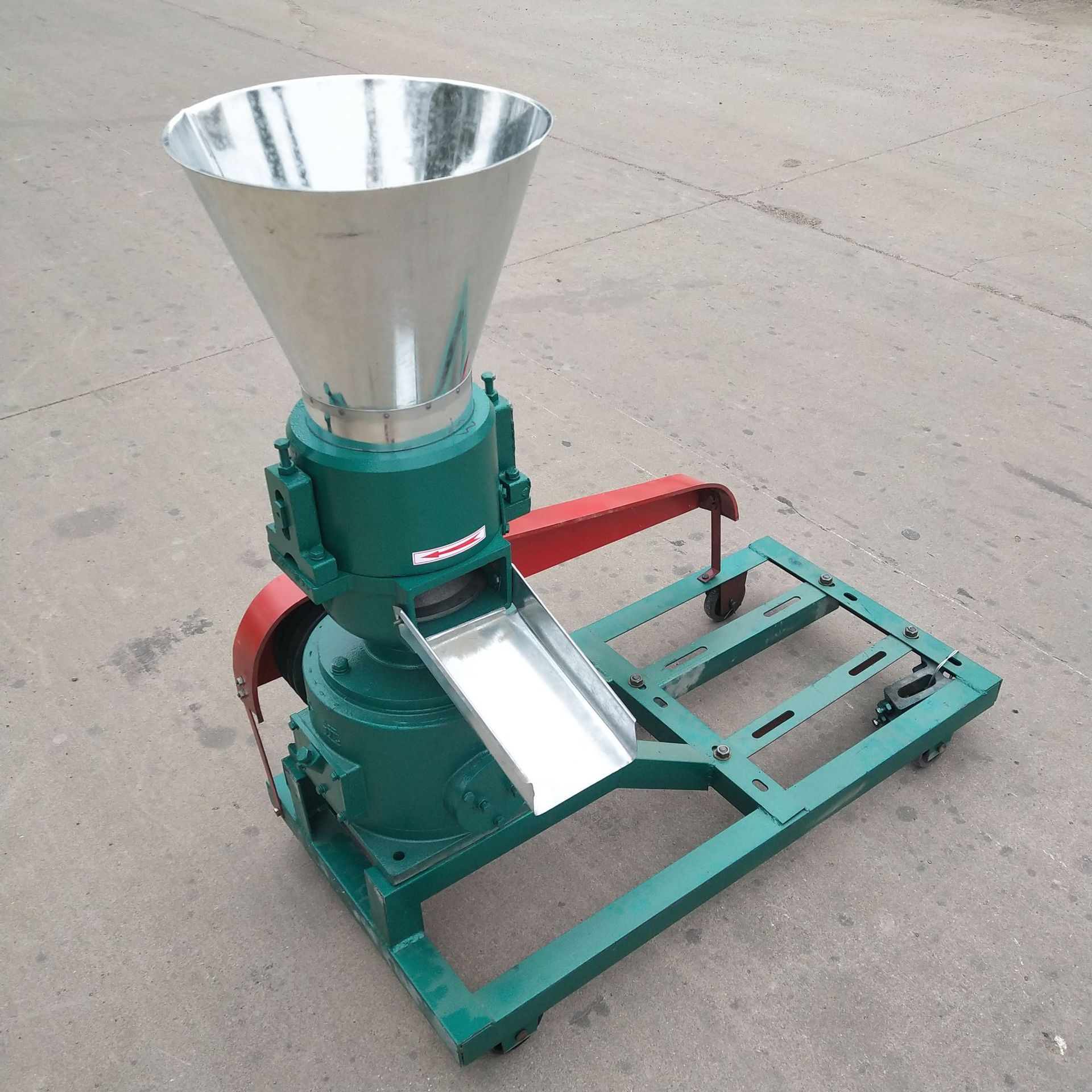 家用饲料颗粒机 多功能造粒机价格 养殖专用鱼虾颗粒饲料机