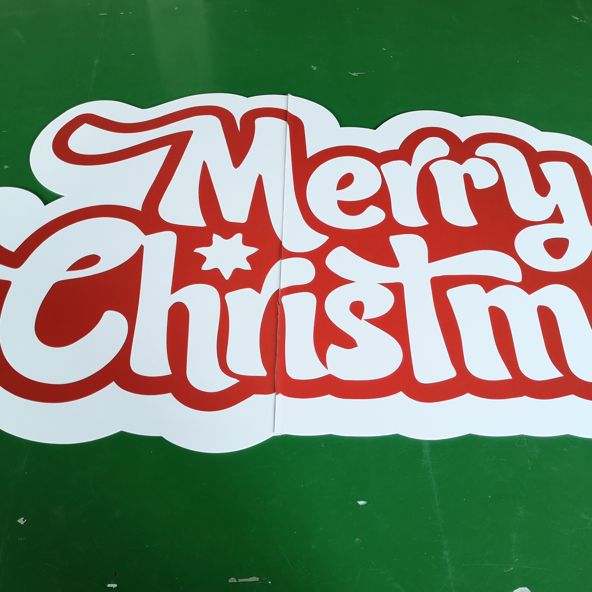 雪弗板喷绘写真制作 异形雪弗板雕刻制作安迪板 人像脸部镂空立牌