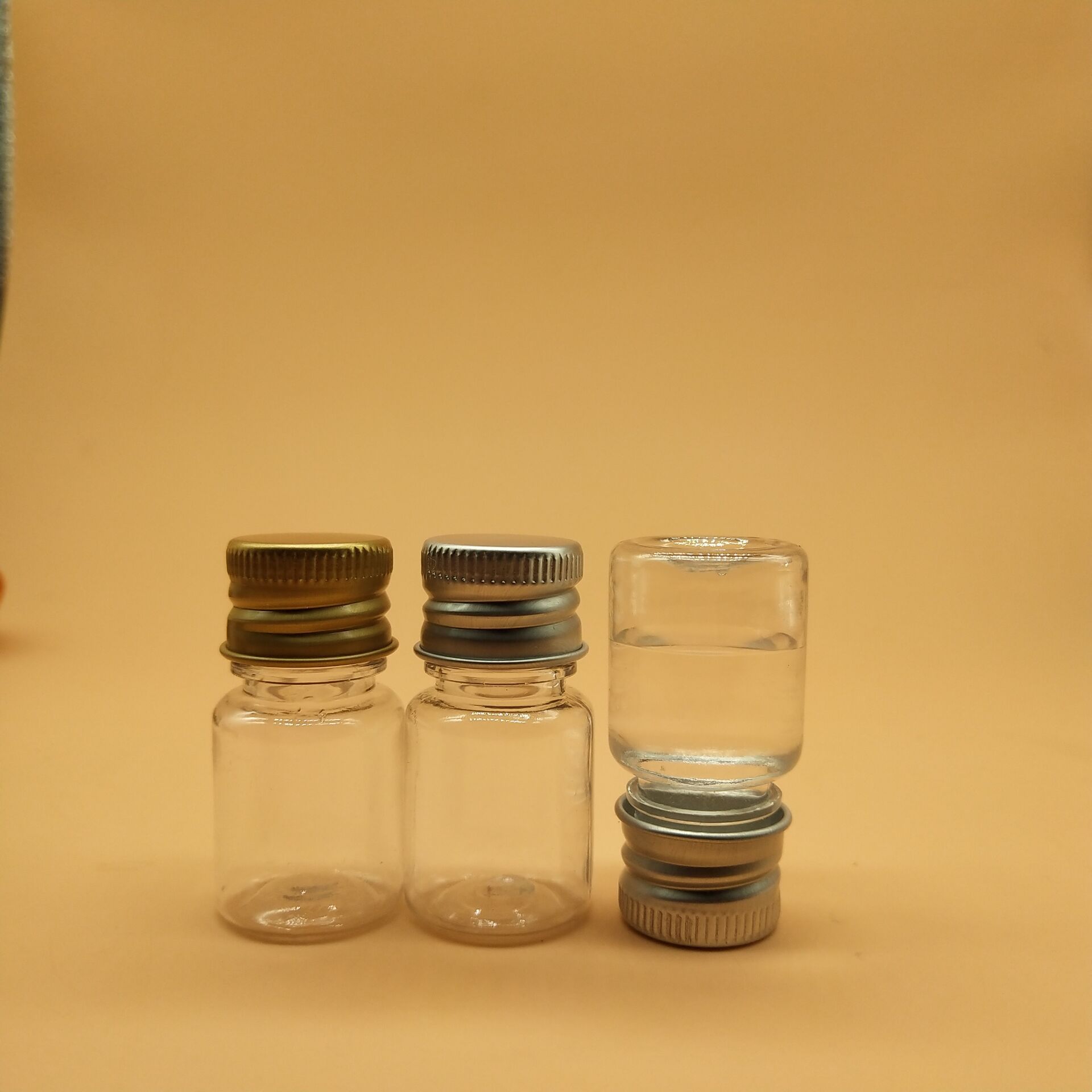 厂家直销5ml毫升 铝盖瓶子 pet塑料瓶 乳液瓶 精油瓶 分装瓶