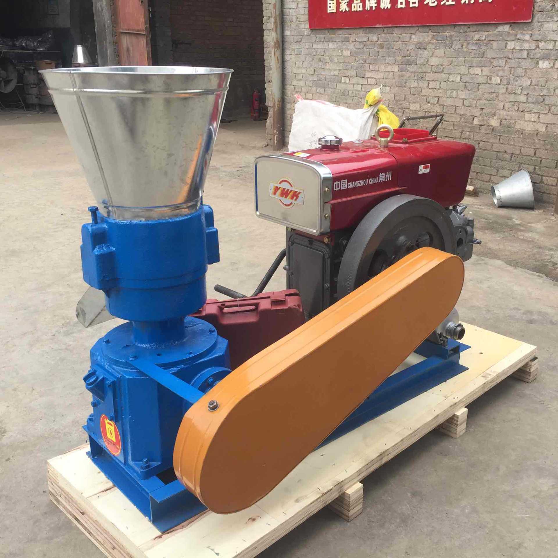 柴油机饲料颗粒机大型养殖颗粒造粒机厂家直销