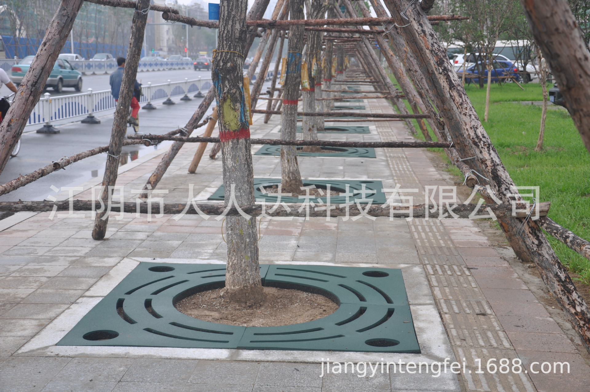 橡胶树池盖板优质护树板,树围砖,树穴盖板