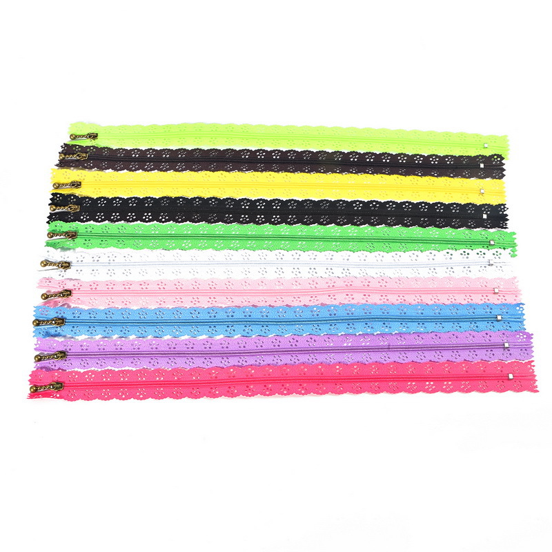 Factory Direct Sales Nylon 24-Color Mixed Lace Zipper Smooth Non-Explosive Tooth 30cm