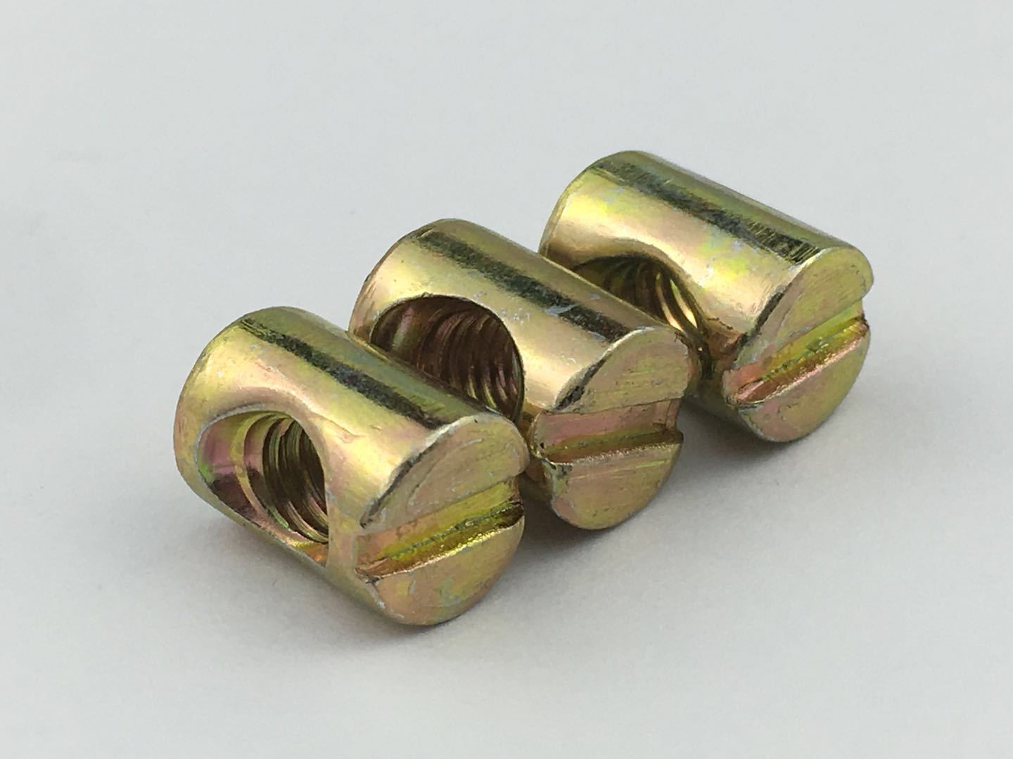 现货镀彩一字横孔锤仔螺母家具连接锤母锤子螺母锤头螺帽元柱螺母