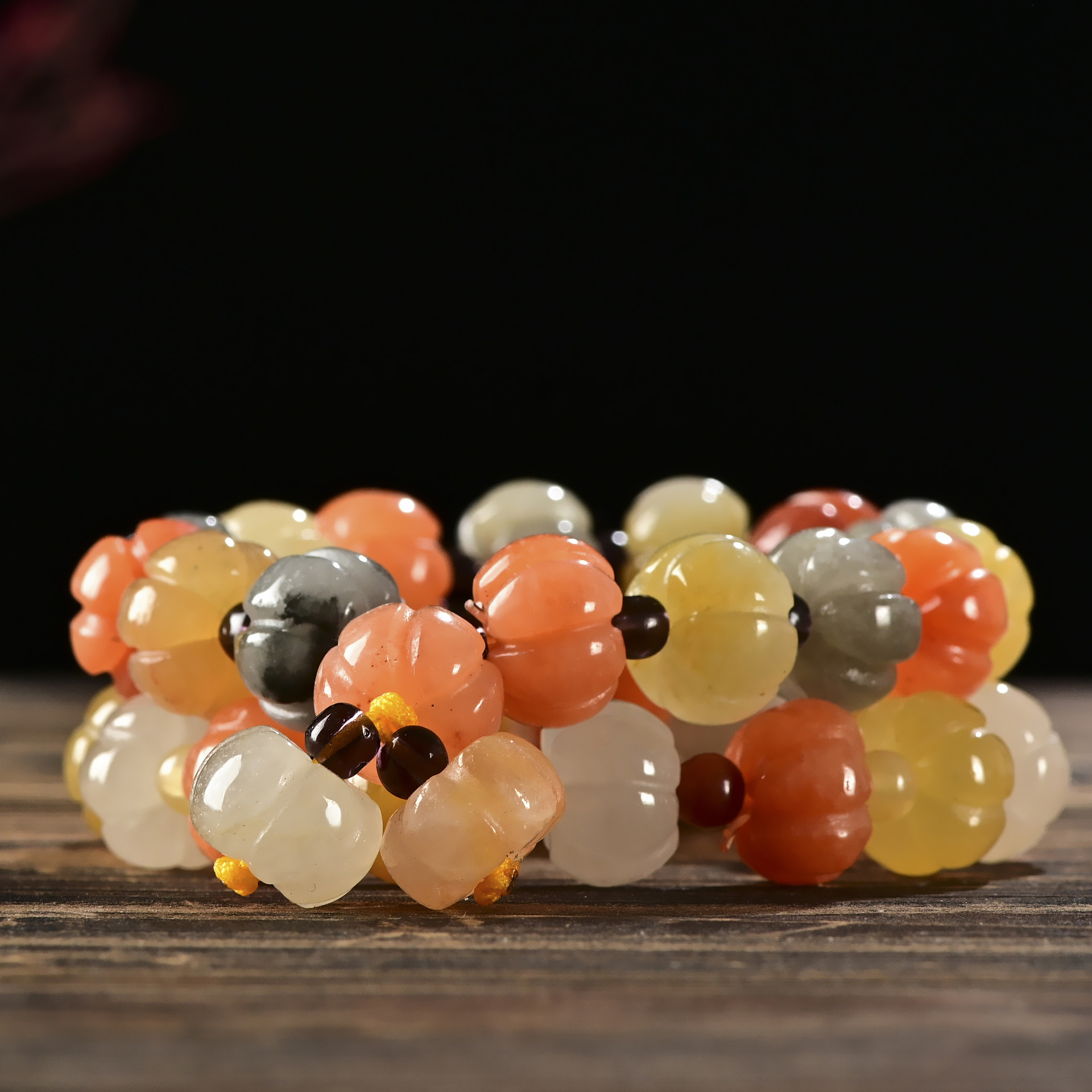 新疆和田玉天然乌尔禾多彩宝石光冰种金丝玉南瓜手串手链戈壁玉