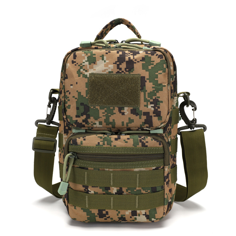 In Stock Shoulder Crossbody Camouflage Tactics Bag Multi-Functional Large Capacity Chest Bag Pannier Bag Shoulder Bag with Logo