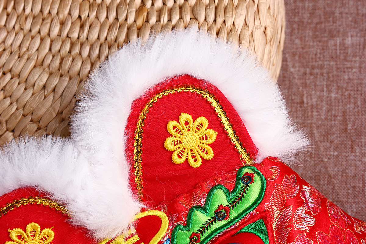 虎头帽摄影 传统手工宝宝布老虎棉帽子 拍照婴幼儿保暖柔软冬刺绣