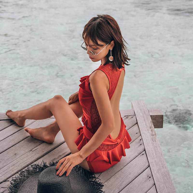 2020新款游泳衣 珠光面料飞边蕾丝性感露背连体泳衣女泳装