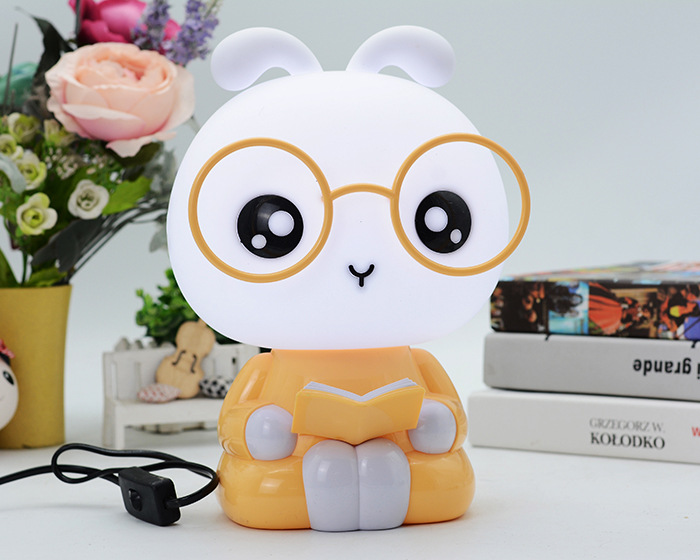 萌哒读书兔子开关卡通台灯灯饰批发公司礼品亚马逊货源