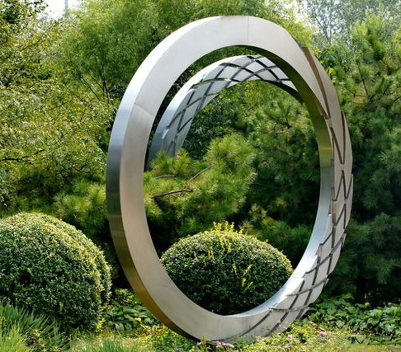 镂空不锈钢圆形雕塑