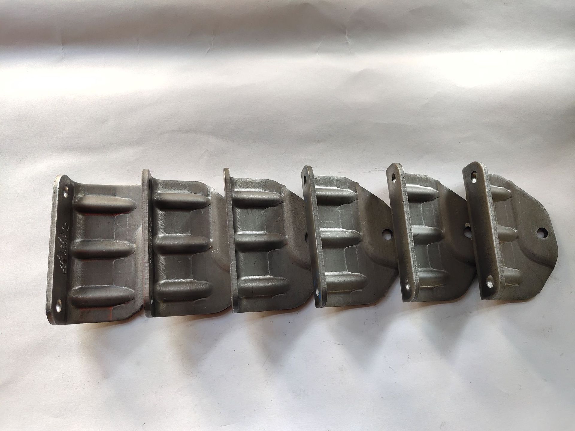 五金件冲压件加工厂家生产金属制品铁热镀锌板定做折弯电镀铝锌小