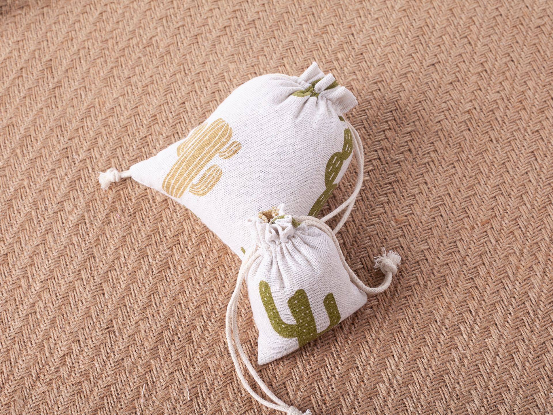 香包香囊空袋佛袋卧室衣柜除异味香包棉麻袋汽车用香袋文玩袋