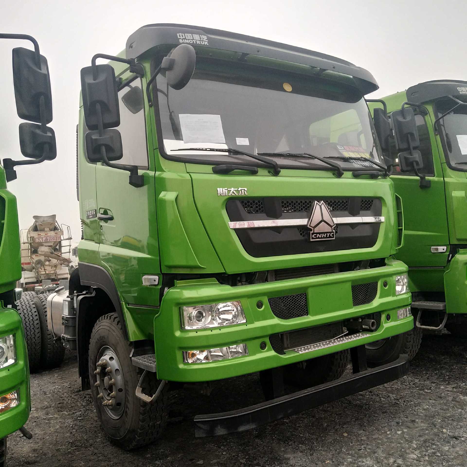 天津售一台二手工程车自卸汽车 重汽howo斯太尔土方车 箱式货车