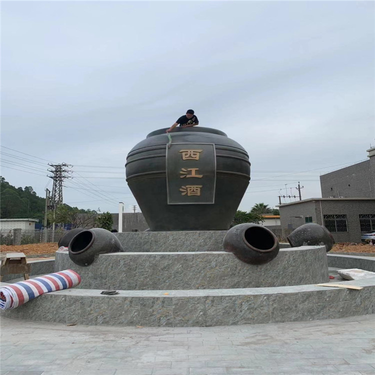 玻璃钢酒文化主题雕塑仿真酒坛子酒缸酒壶雕塑酒厂广场酒坊造型