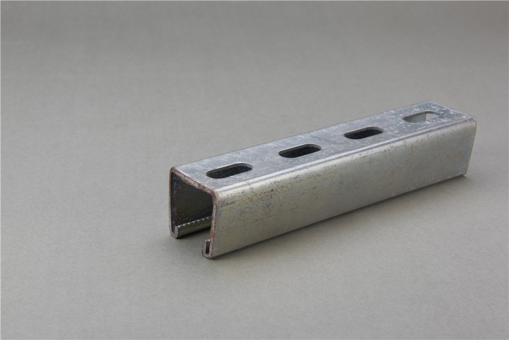 厂家供应c型钢龙骨/热镀锌轻型龙骨/光伏支架/抗震支撑架/c型支架