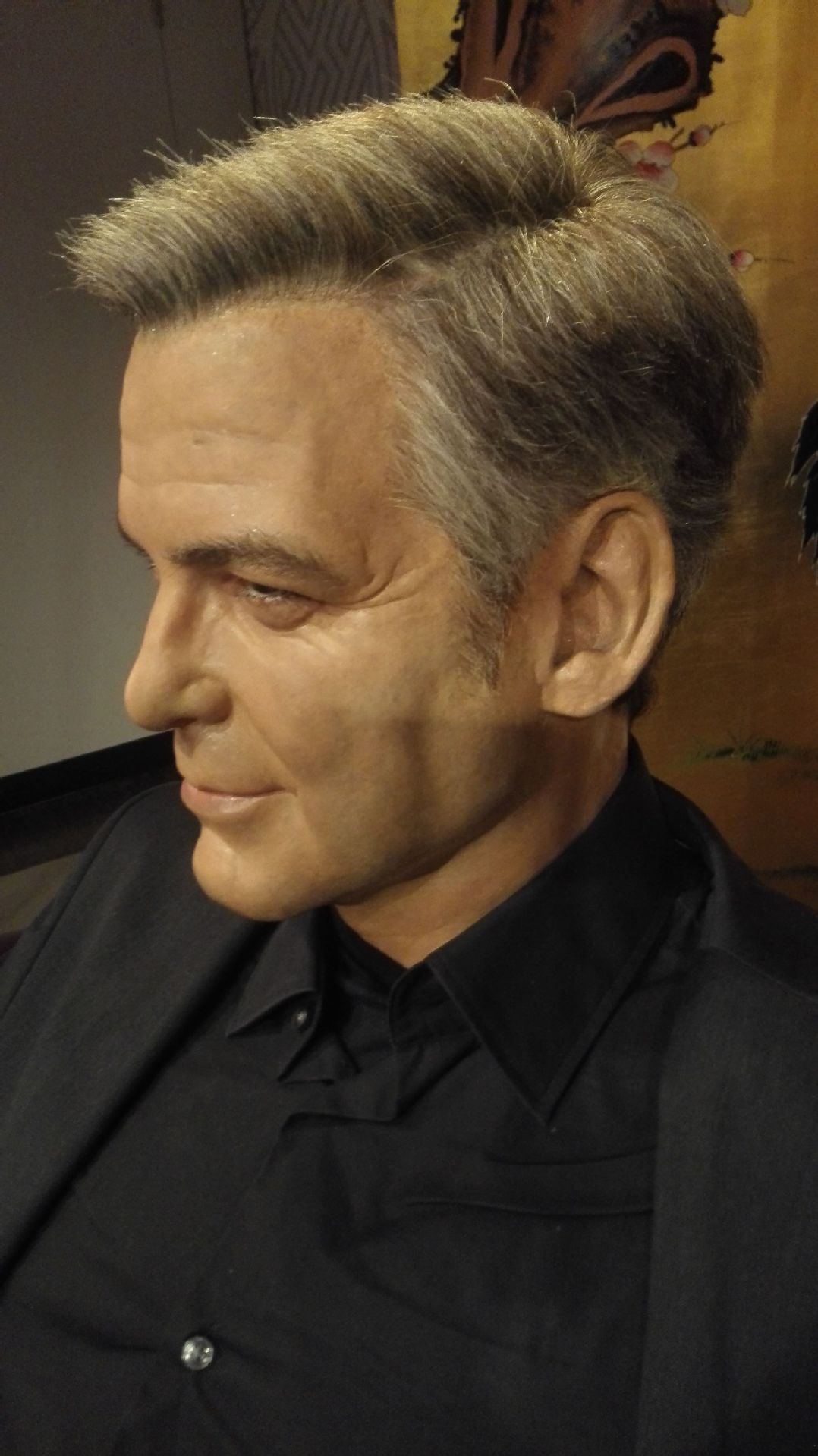 外国人塑像宁夏回族自治区艺术装饰雕塑定制真人硅胶泥塑全身人像