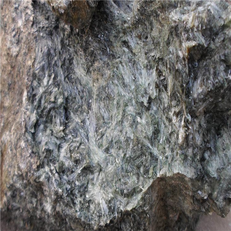 大块阳起石 雕刻用大块阳起石阳起石颗粒电气石颗粒-阿里巴巴