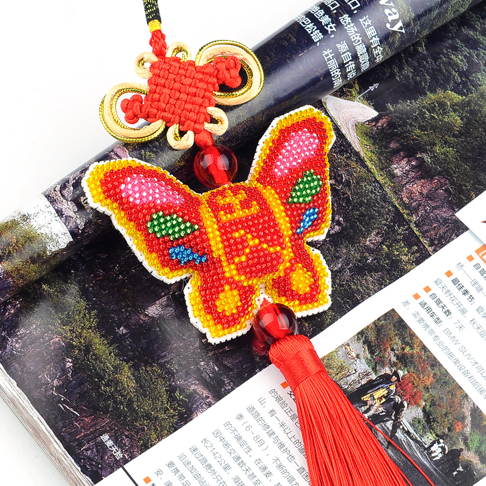 红色蝴蝶满珠绣印花汽车挂件十字绣珠绣车挂 平安福半成品平安符