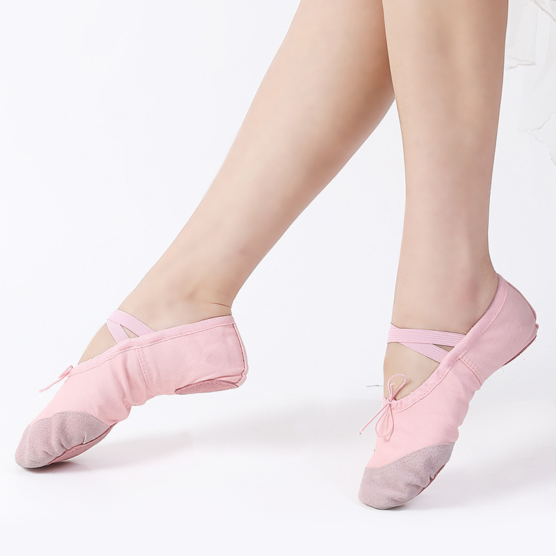 舞蹈鞋儿童舞蹈鞋女童练功鞋中国舞鞋肉色软底鞋幼儿跳舞猫爪鞋