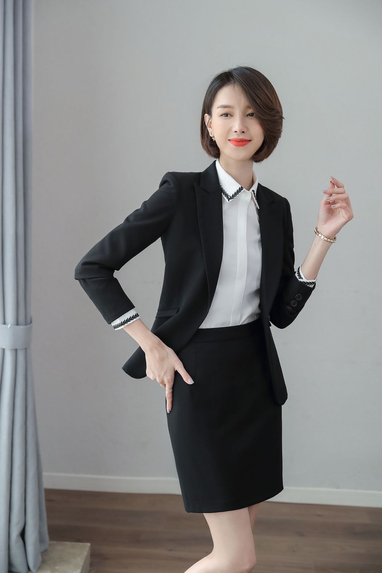 职业装女秋季裙套装高档酒店销售经理白领女式商务西装订制工作服