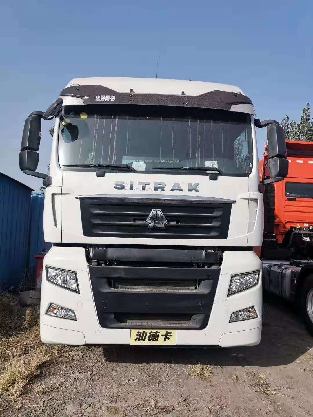 高端大气上档次的汕德卡540牵引车18953179819