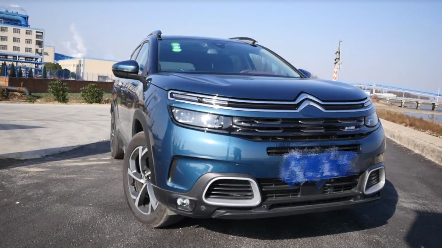 2019款天逸旗舰提车作业