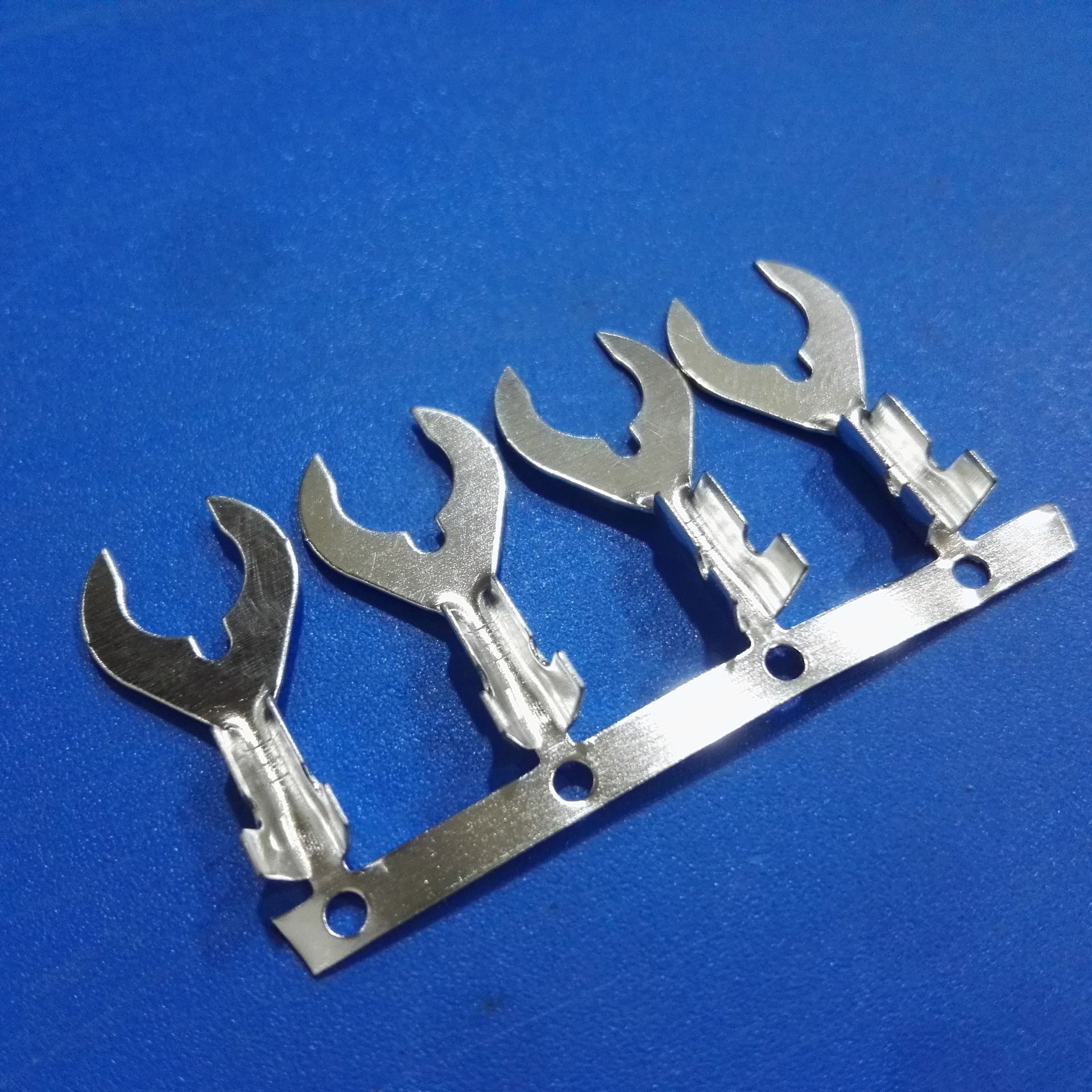 2螃蟹脚接线片 叉型接地端子 镀锡 y形横连带 u形插片