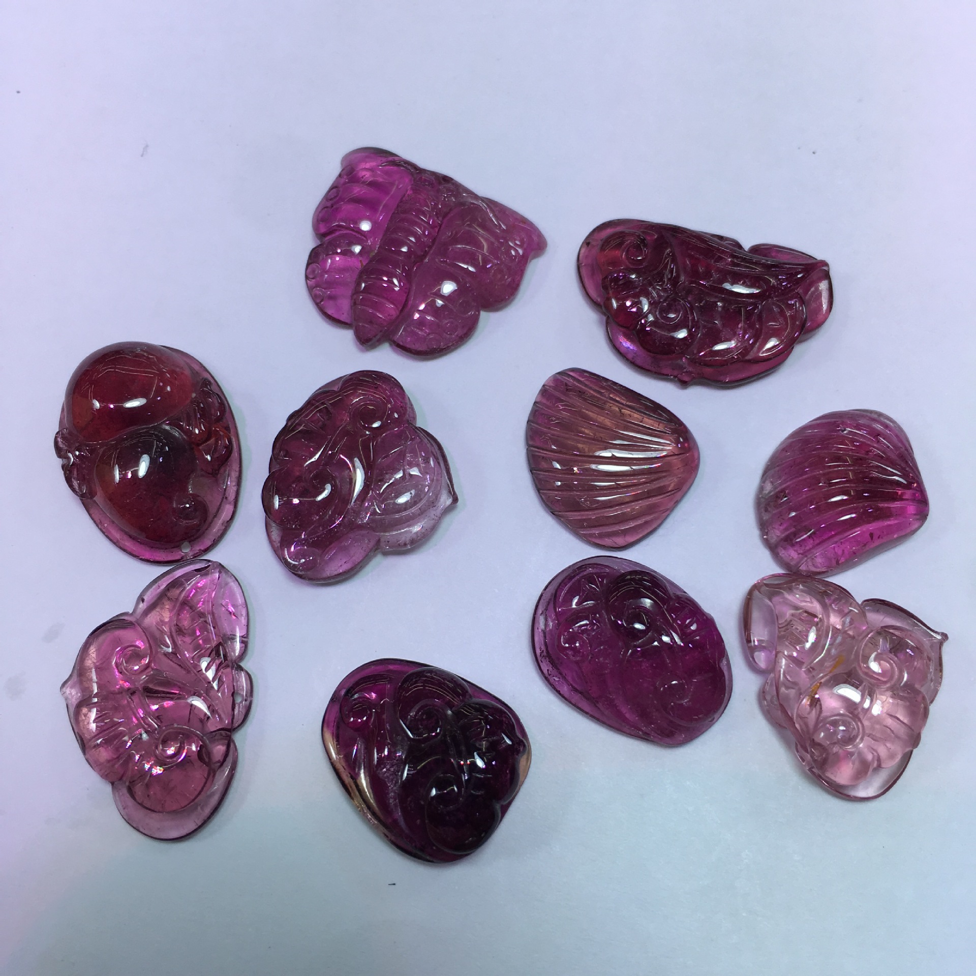 巴西碧玺雕刻件天然碧玺吊坠 晶体通透diy配饰锁骨链厂家直销