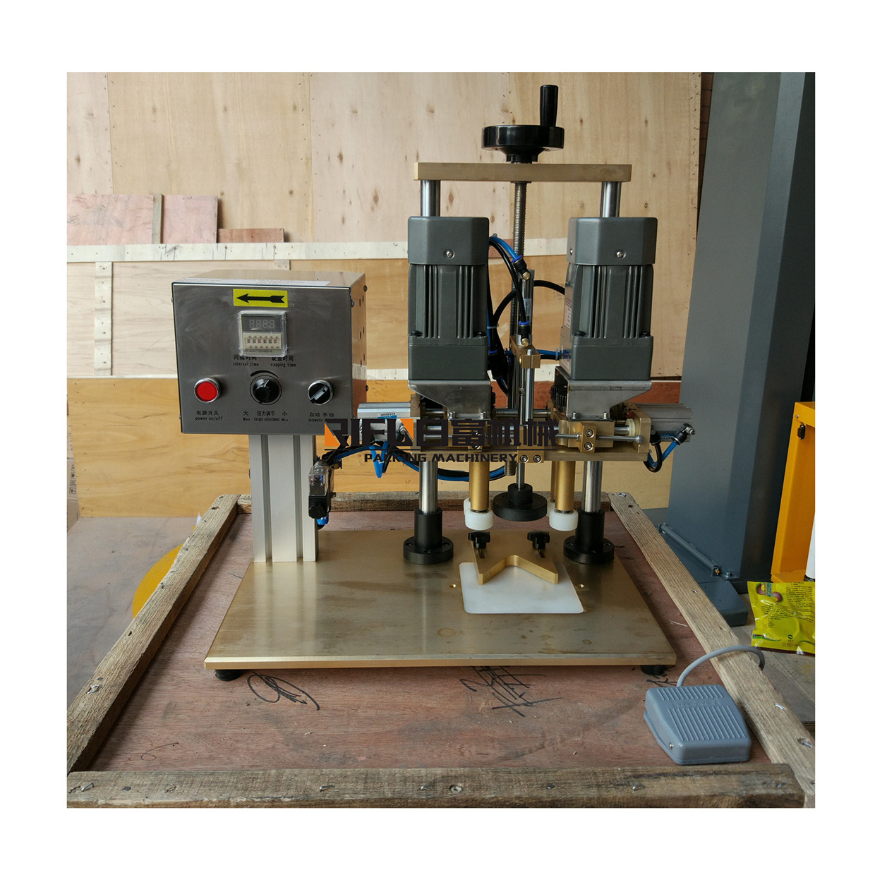 手动矿泉水瓶旋盖机鸭嘴盖拧盖机塑料瓶防盗盖锁盖机