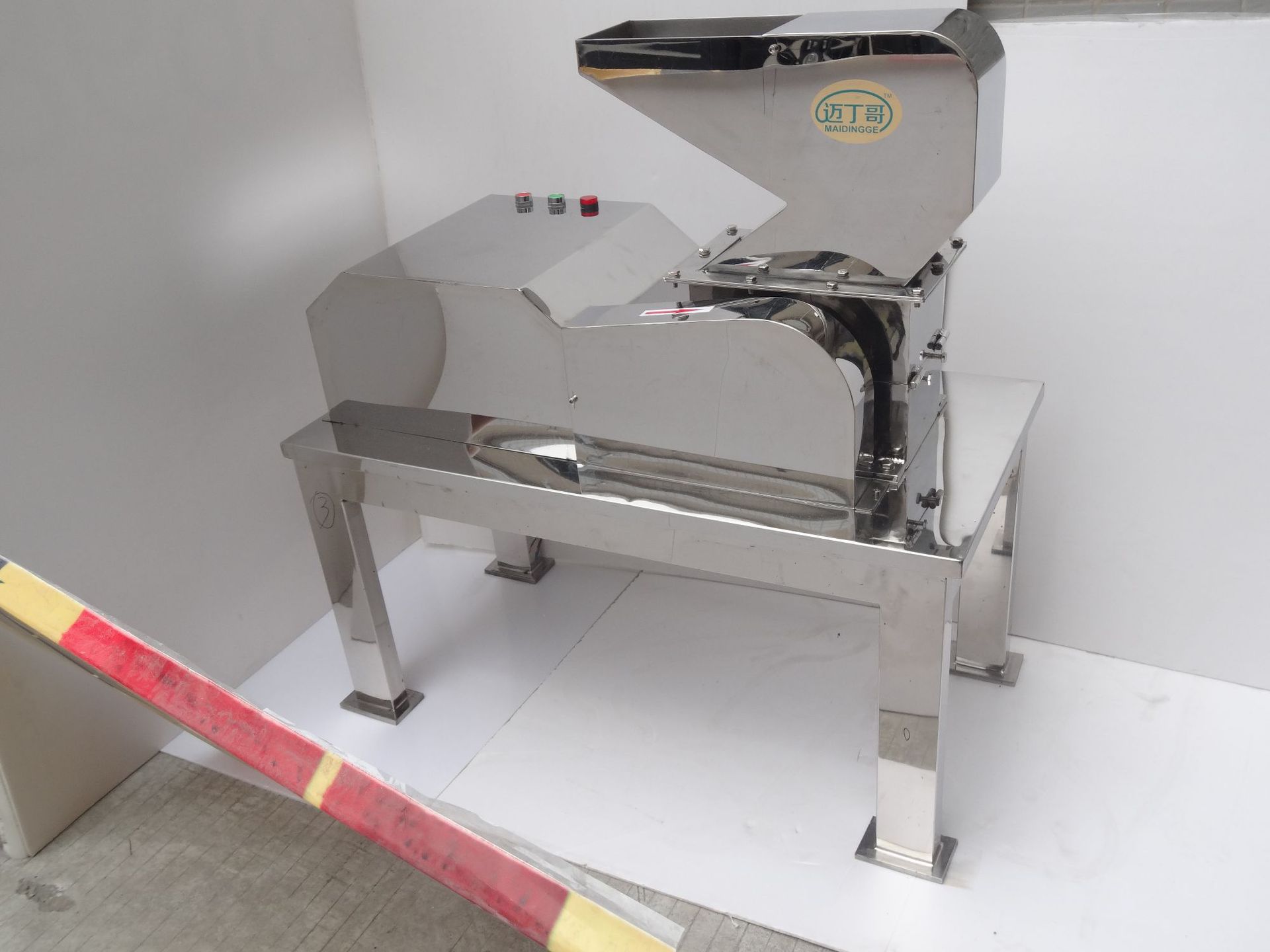 迈丁哥304冬桃破碎机水果破碎机苹果破碎机果菜破碎机