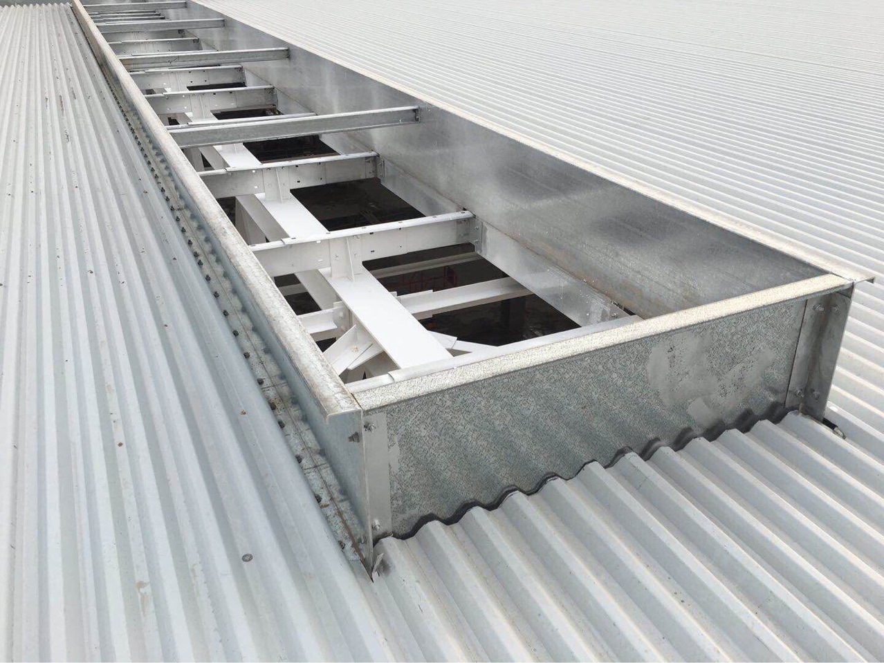 消防联动排烟窗 三角形排烟窗 一字形排烟窗 屋顶排烟窗