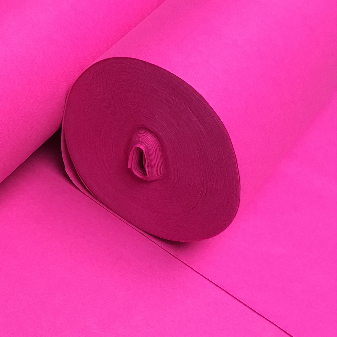 玫红地毯结婚用开业庆典 玫红色婚礼一次性地毯 桃红地毯t台布置