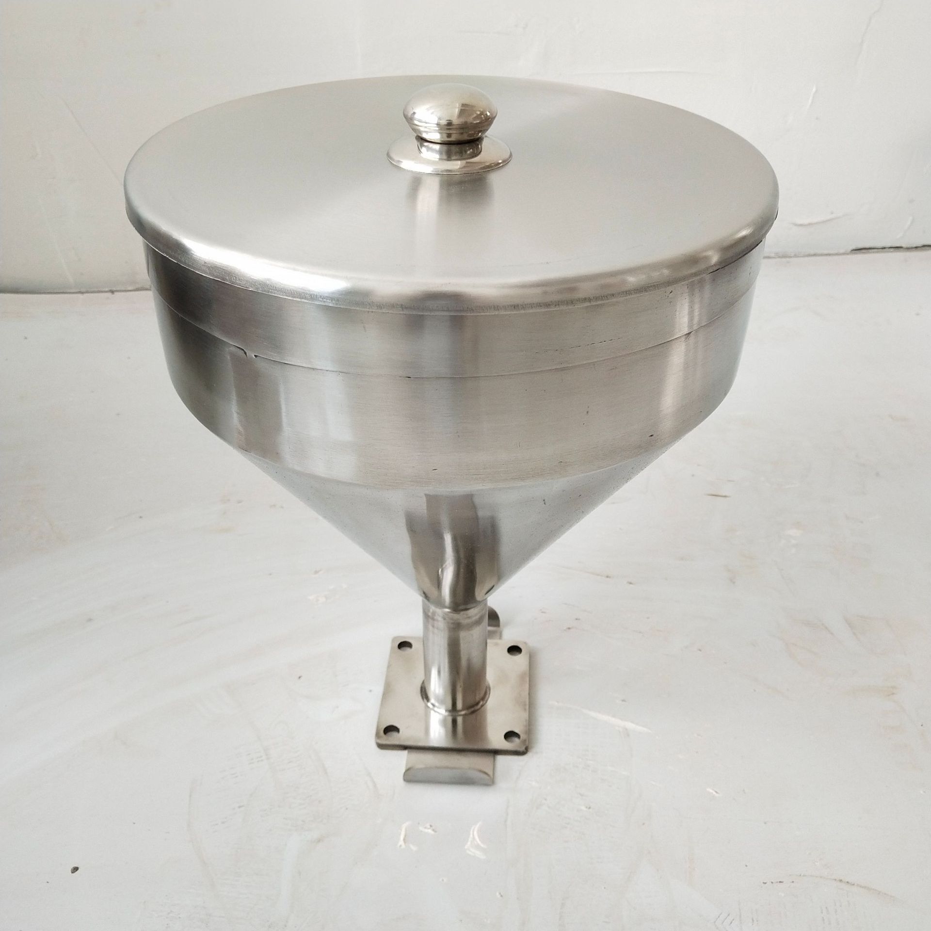 不锈钢料斗 304料斗1mm常规料斗非标料斗 生产厂 来图订做