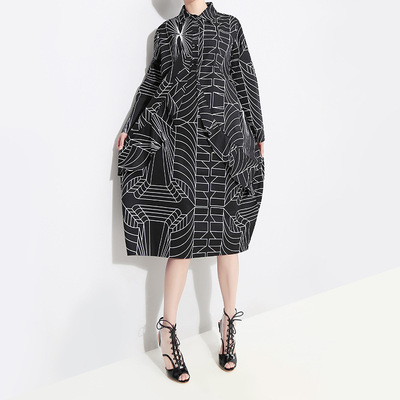 日系2019春季新款女装个性线条裙子原宿宽松连衣裙4703