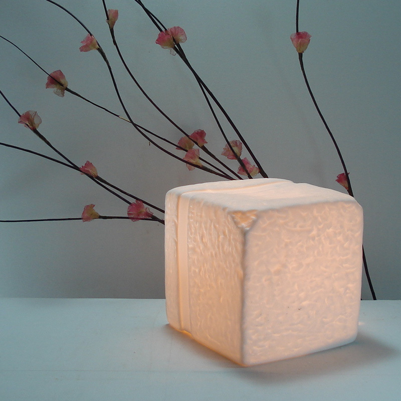 创意不规则抽象造型睡眠灯透光陶瓷灯罩定制助眠卧室灯正方形台灯