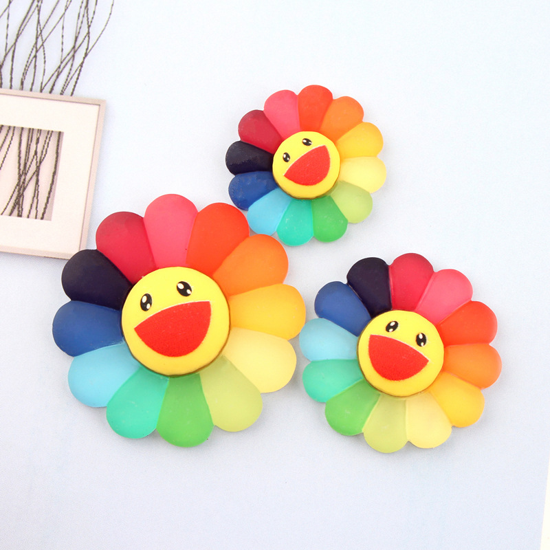 七彩笑脸彩虹太阳花diy树脂配件 奶油胶手机壳配件 儿童发饰材料