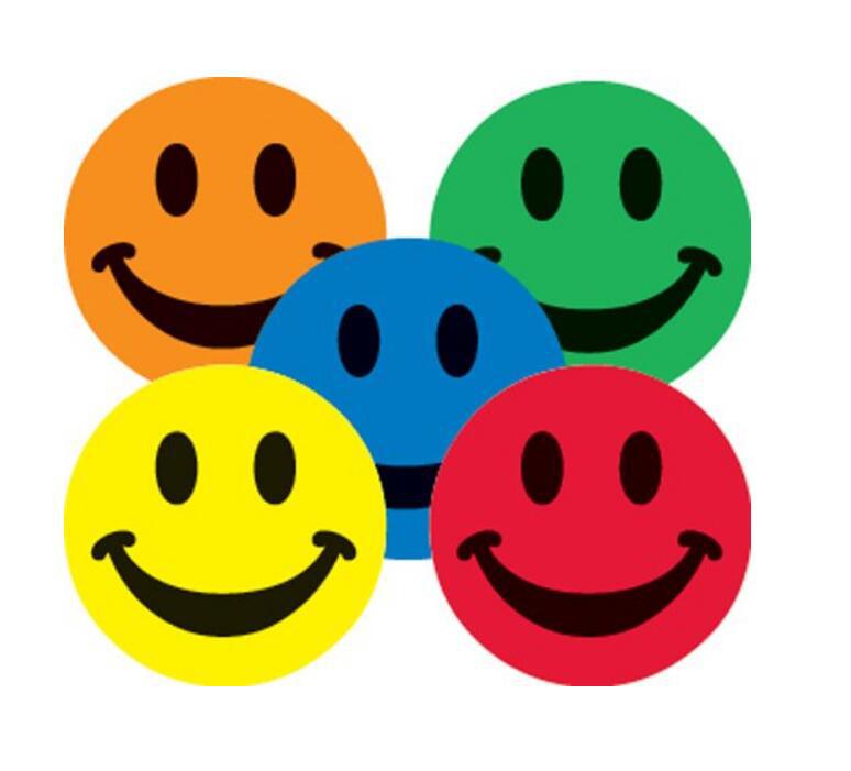 厂家直销笑脸彩色不干胶标签办公信封批发定制标签贴纸sticker