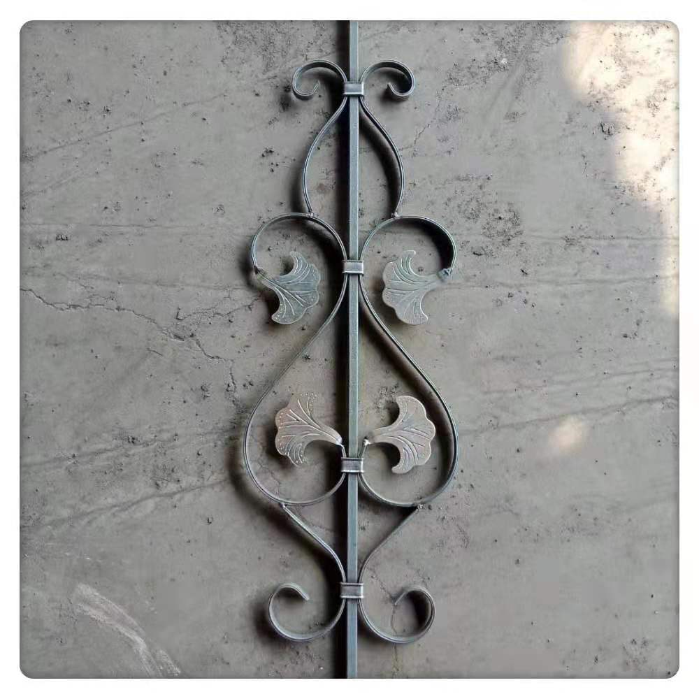 广东广州锻打铁艺楼梯花 s型梯花 可定制别墅楼梯 阳台配件铸铁花