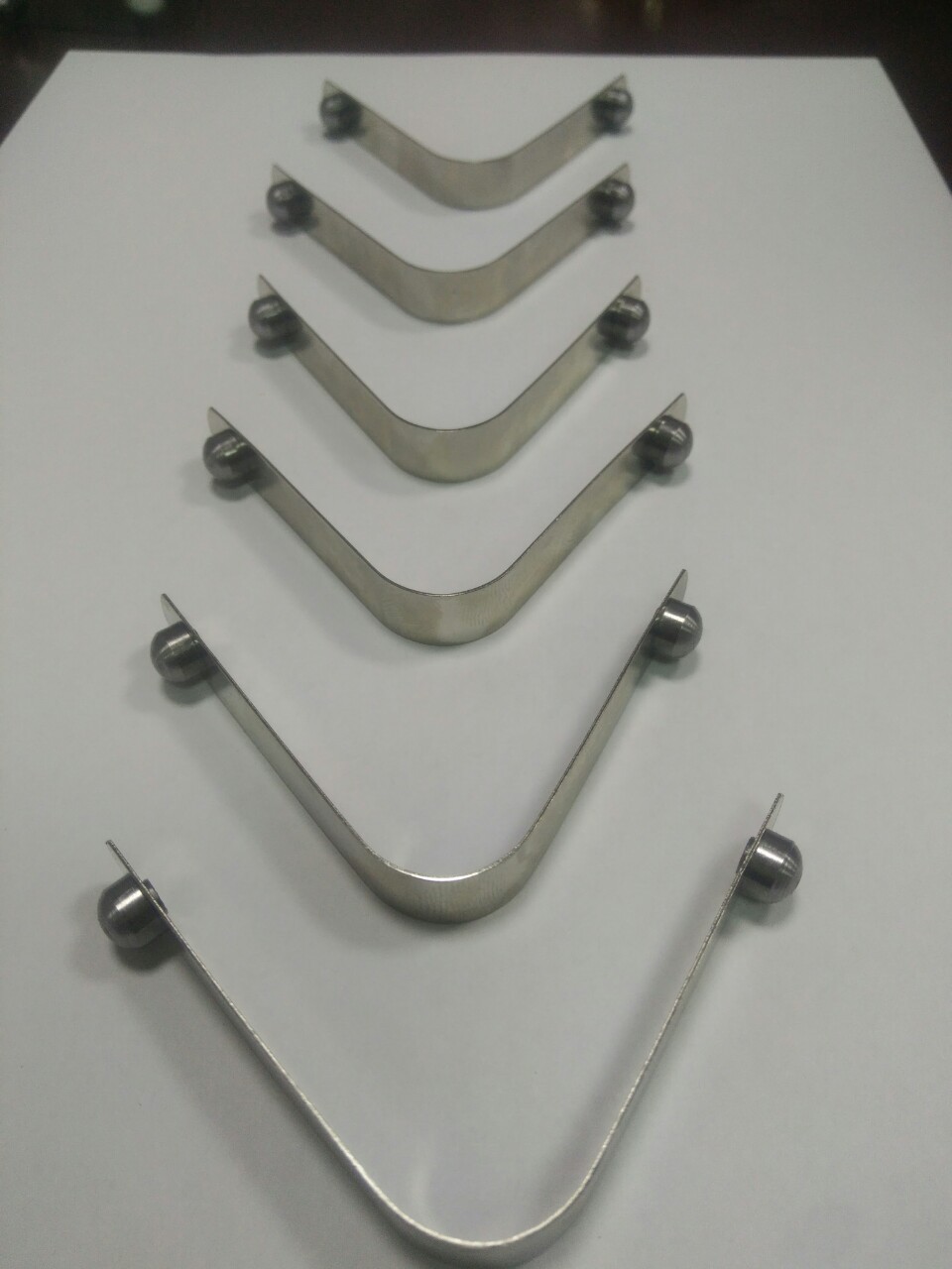 直销凸点弹簧片定位销v型弹片固定插销连接片固定片伸缩连接弹片