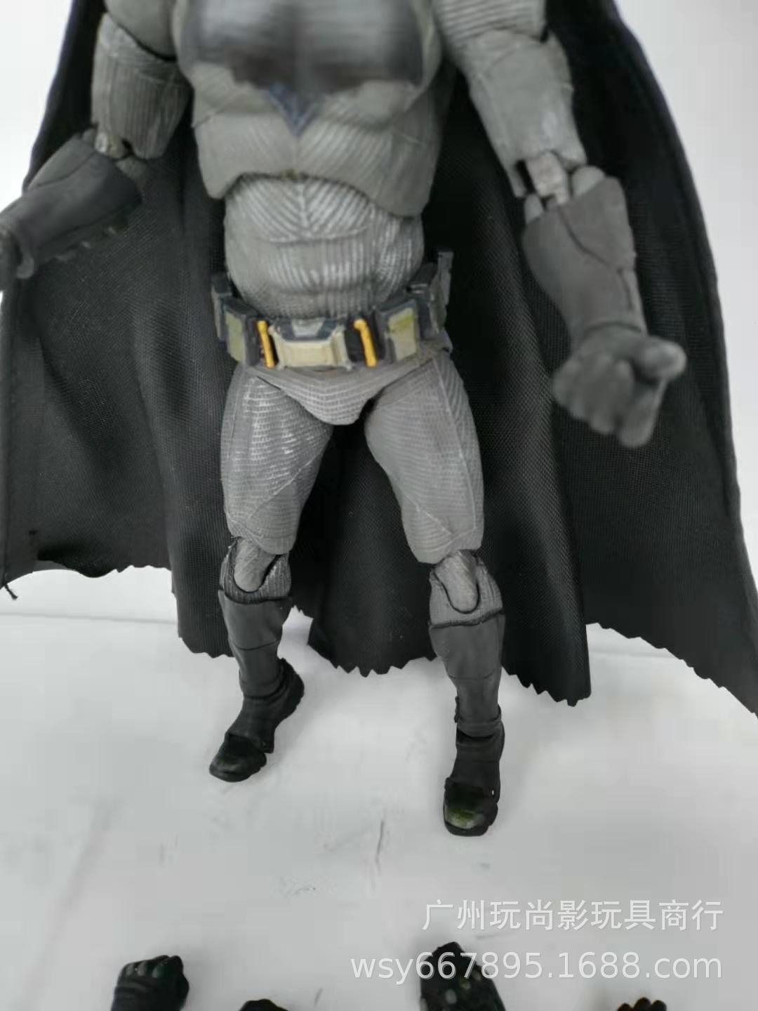 蝙蝠侠可动手办黑暗骑士黑夜骑士摆件人偶玩具布鲁斯韦恩老爷玩具