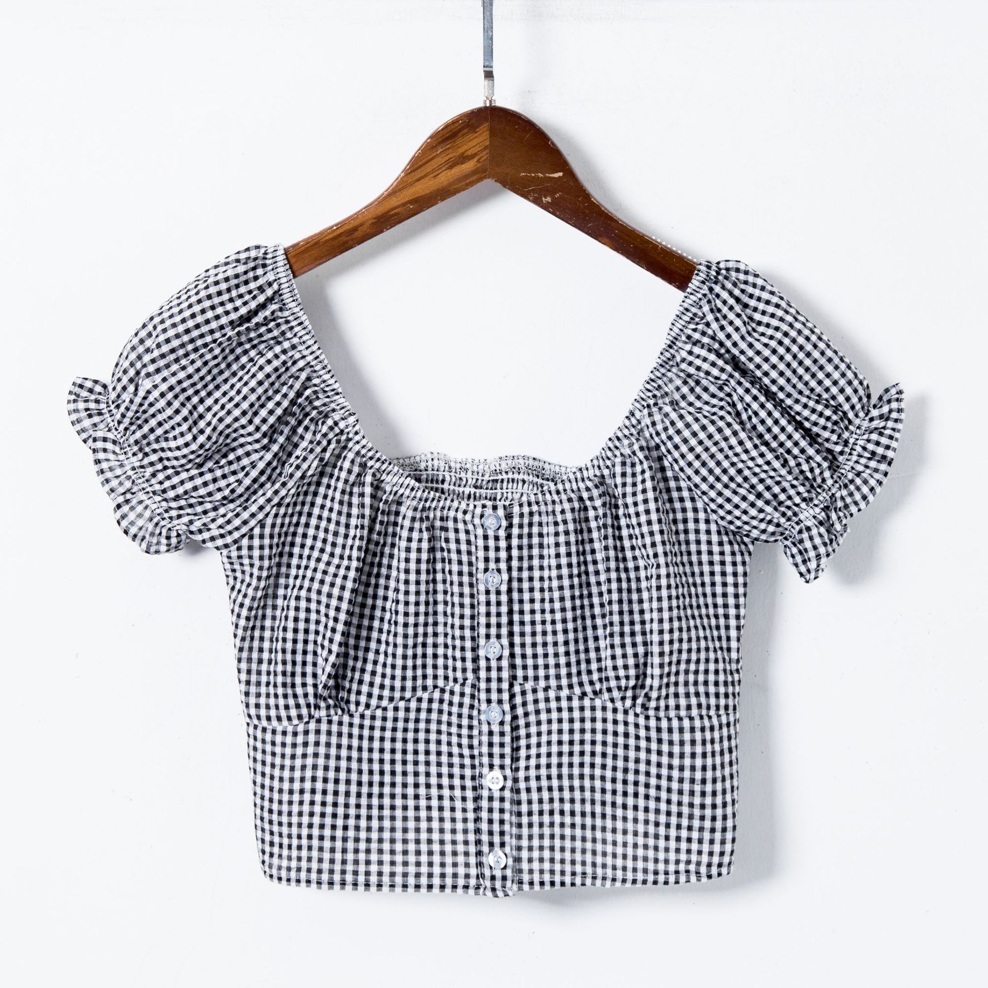 批发2019春夏新品欧美风女装方领泡泡袖甜美短款上衣