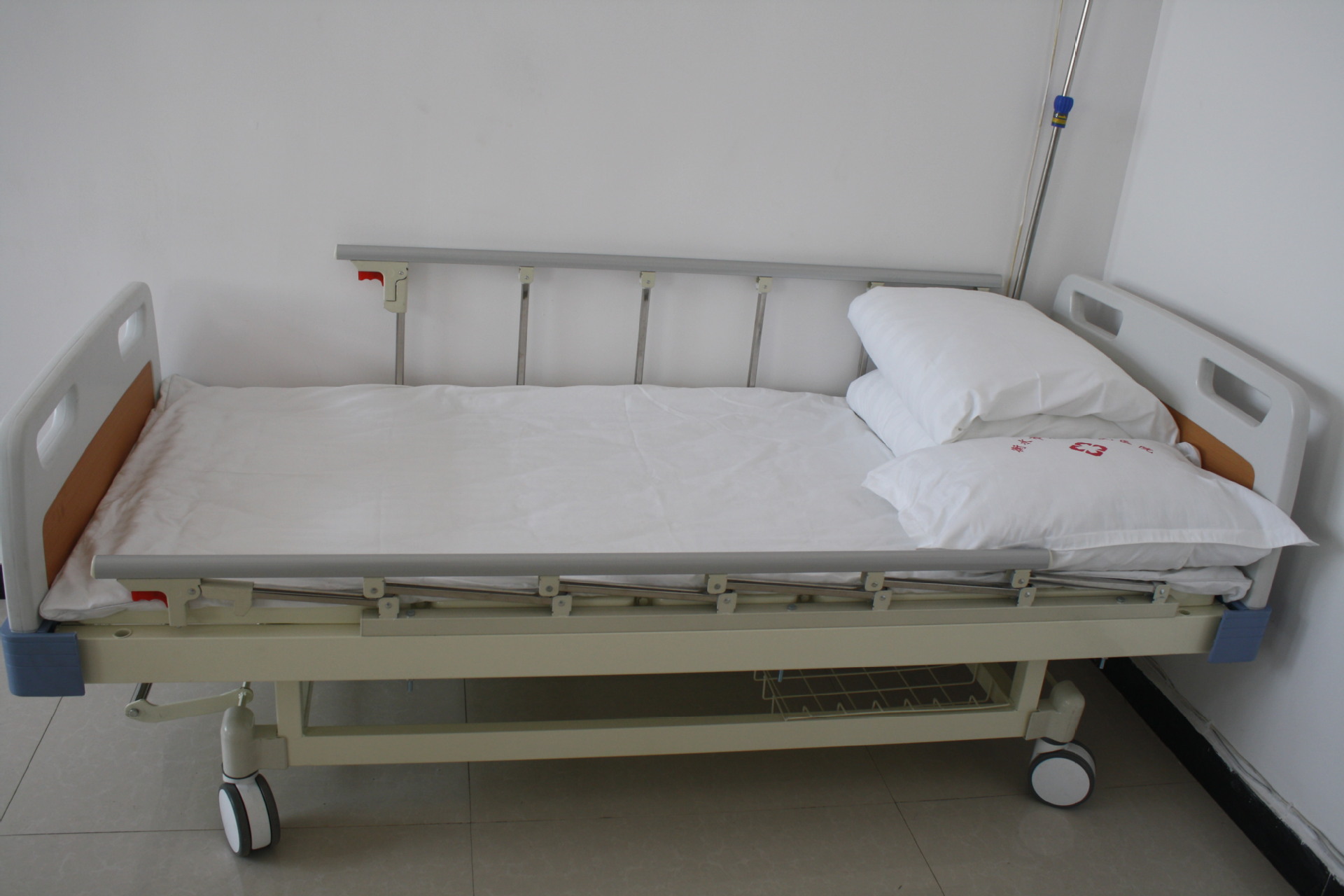 医用被子芯6件套床上用品 宾馆被套 病房宿舍白色 纯棉缎条六件套