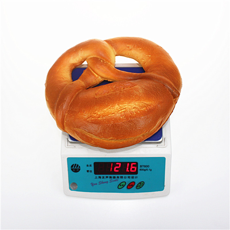 pu慢回弹特大牛角面包彩虹色星空色仿真工艺品减压玩具厂家批发