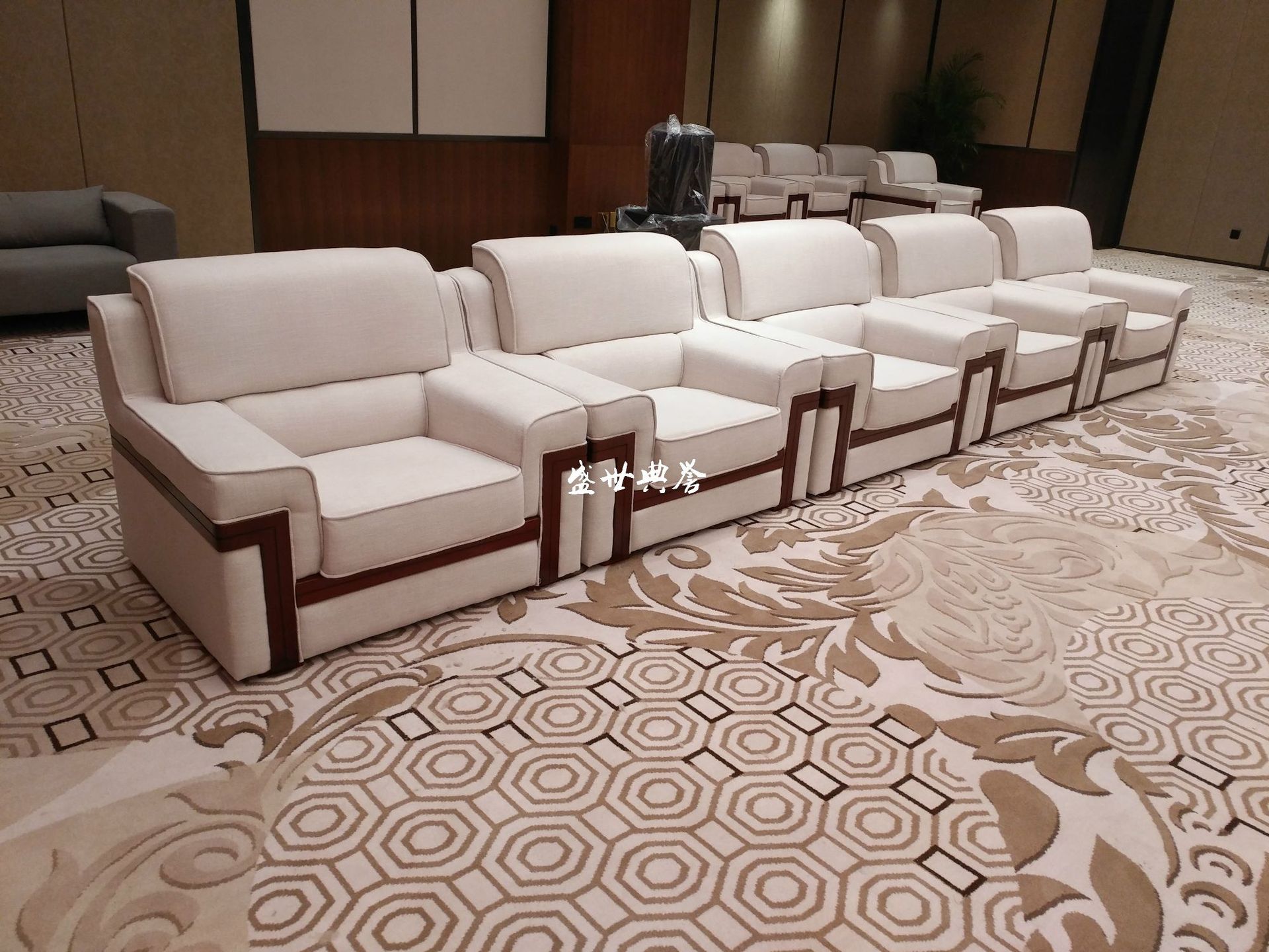 泉州国际酒店会议室沙发定做宾馆豪华会议商务会议沙发办公室沙发