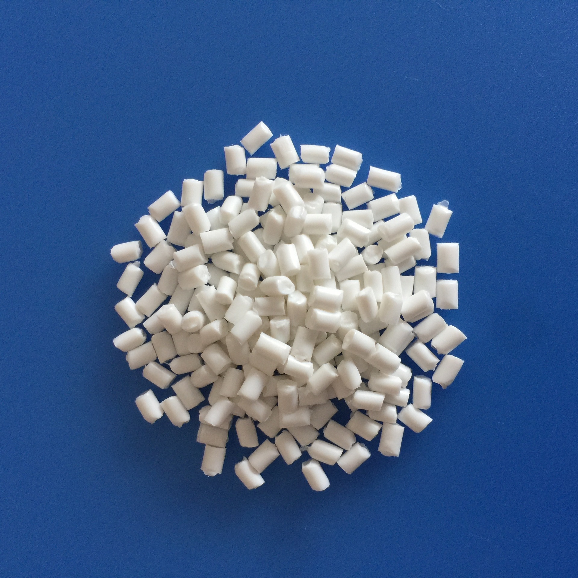 pp改性厂家 含15%滑石粉填充增强pp料 注塑级 低voc汽车内饰专用