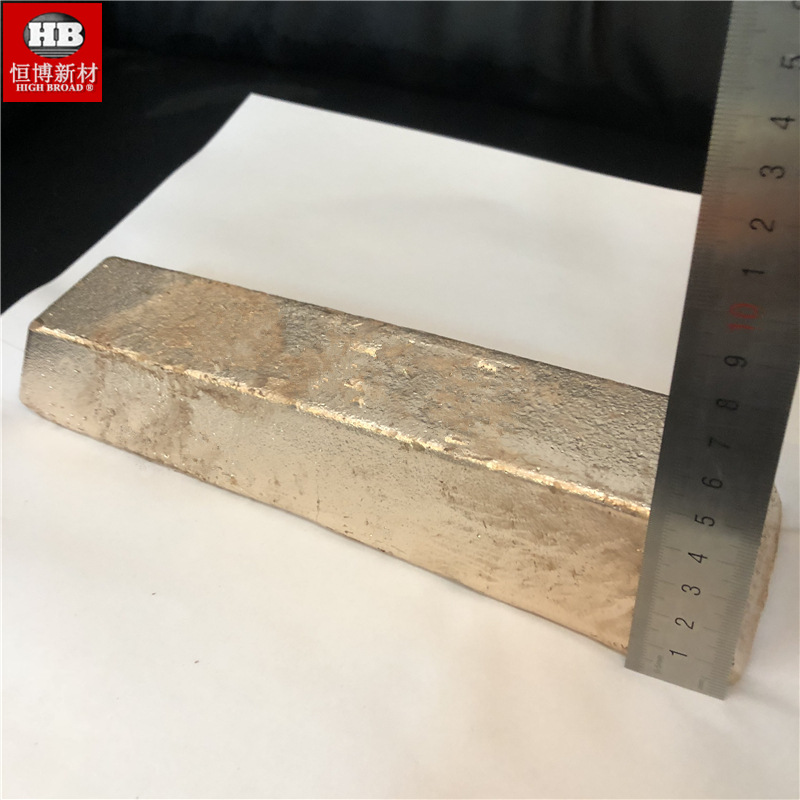 支付方式中间合金是以一种金属为基体,将一种或者几种单质加入其中,以